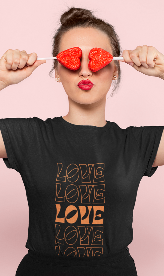 Women's Love Typography Valentine T-shirt